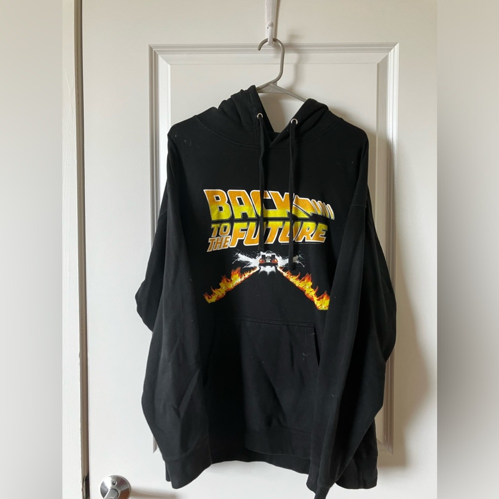 Sweatshirt